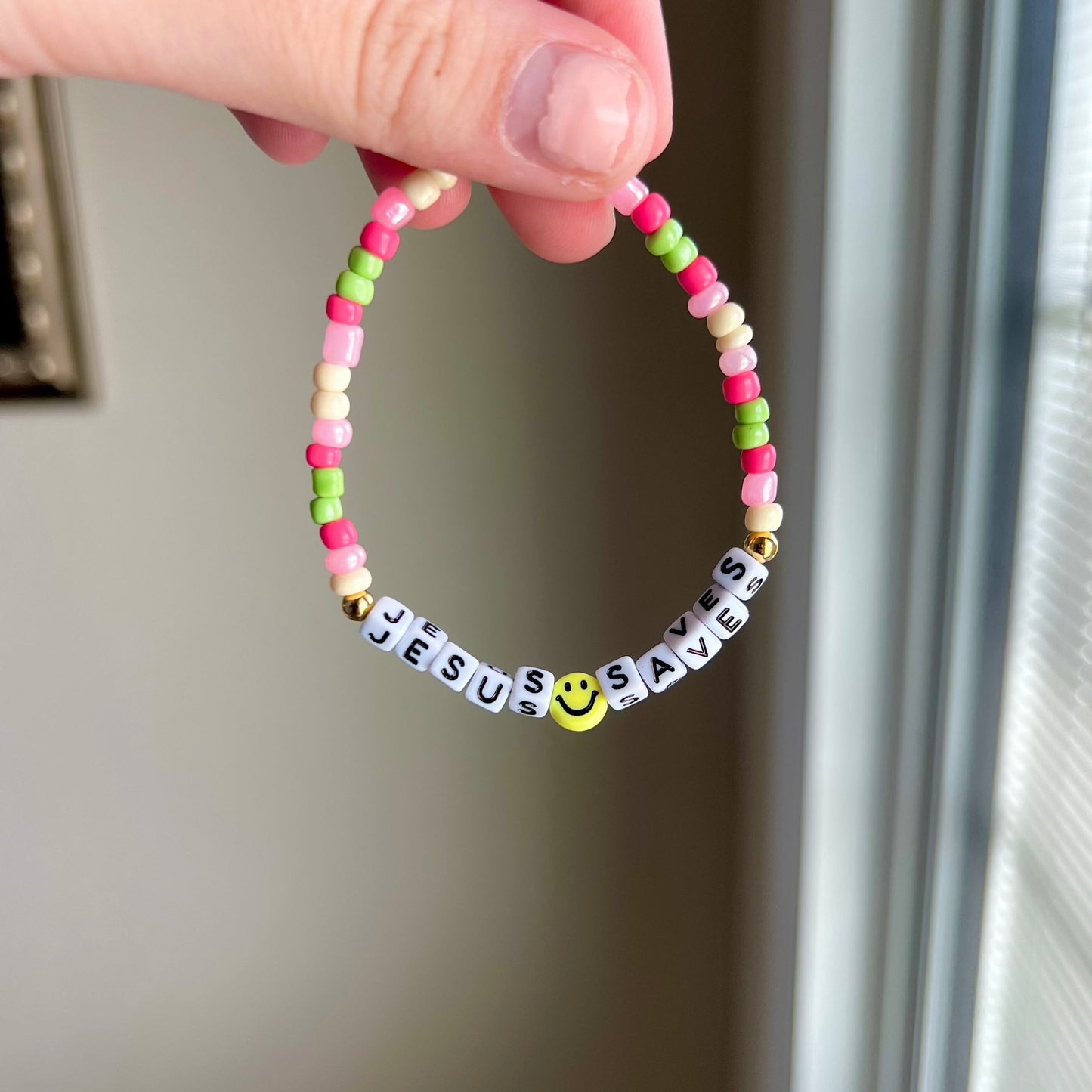 "Jesus Saves" Bracelet